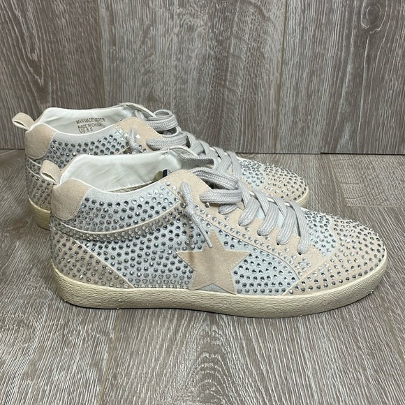 NWOT mi.im Miracle Miles Glam Rhinestone Star Mid Sneakers Lace Upper Beige 8.5 - Picture 1 of 15